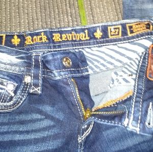 Rock Revival Jeans - Rock Revival ⚜️ SZ 27 Ruella Straight Rock Revival Jeans - Rock Revival ⚜️ SZ 27 Ruella Straight